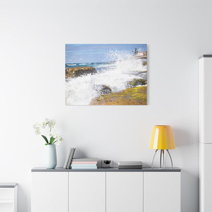 Coastal Waves Canvas Art: Capturing Nature's Serenity