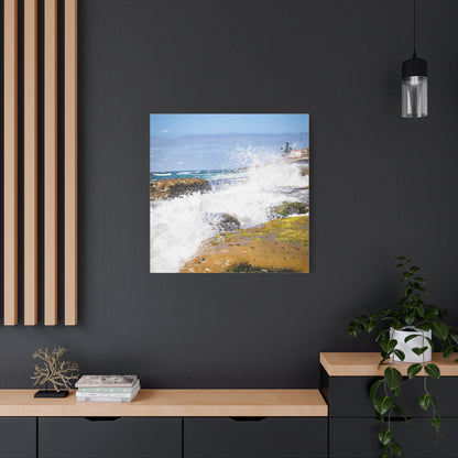 Coastal Waves Canvas Art: Capturing Nature's Serenity