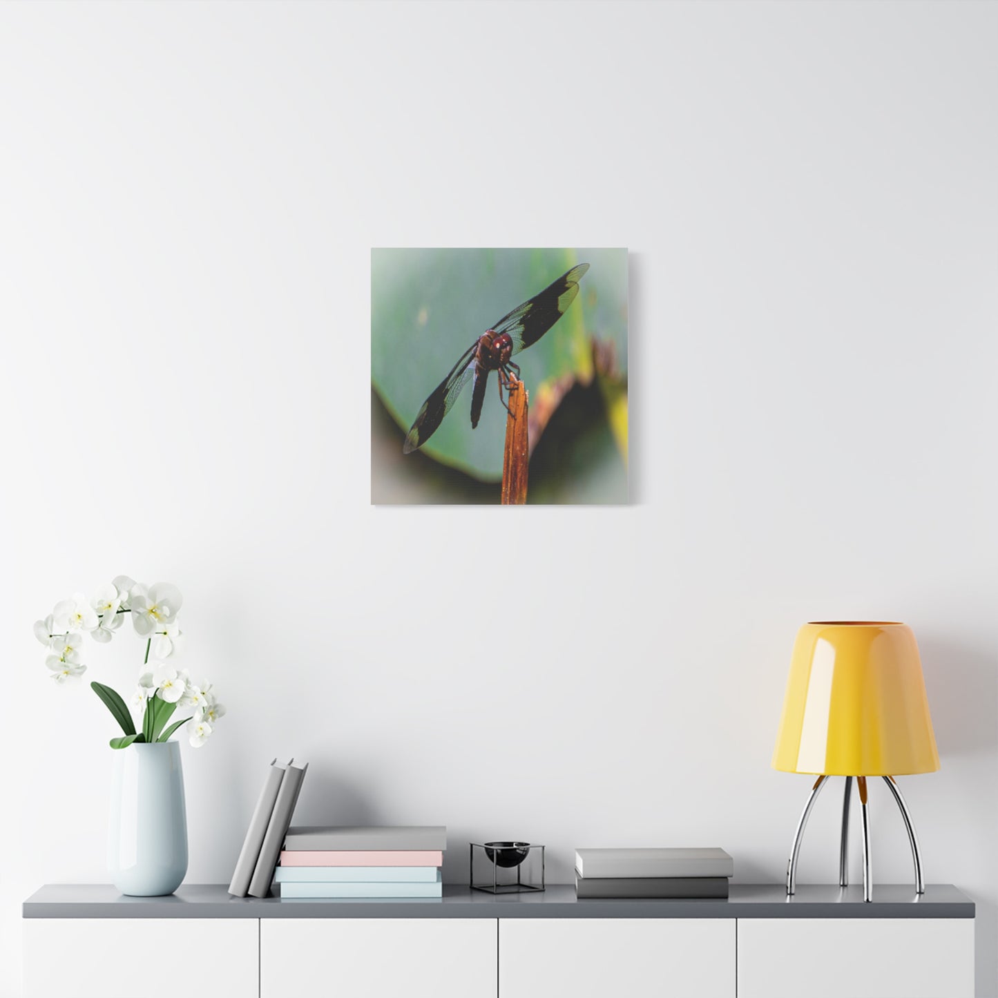 Dragonfly Canvas Art: Nature's Delicate Beauty